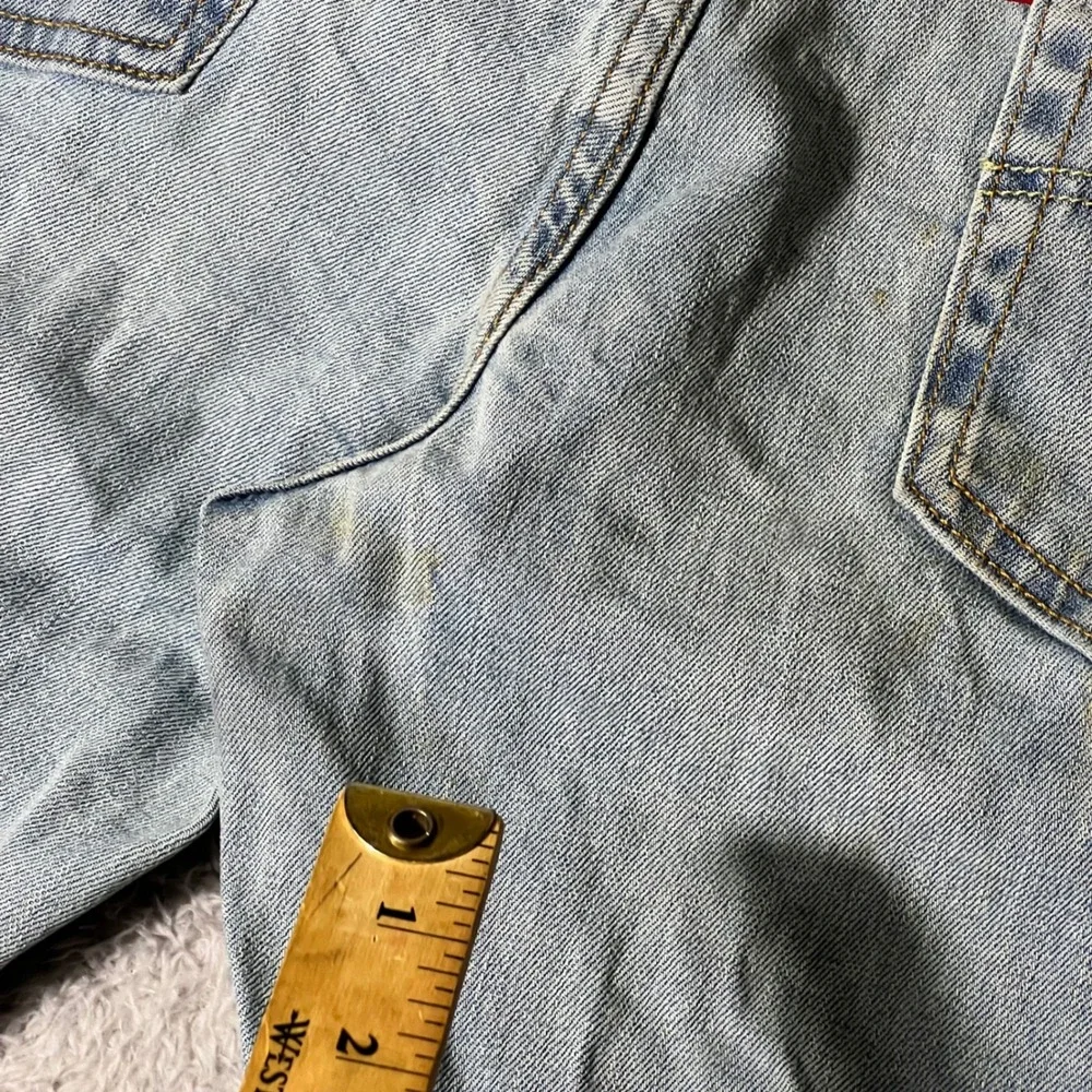 Levis 514 Straight Fit Jeans Mens 33x30 Light Wash Blue Denim trash distressed